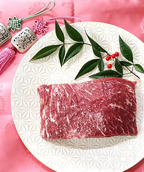 전남 무안 1등급이상 암소 한우 고급양지(덩어리) 300g