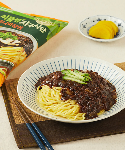 [풀무원] 식물성 지구식단 저당 유니짜장면 2인분