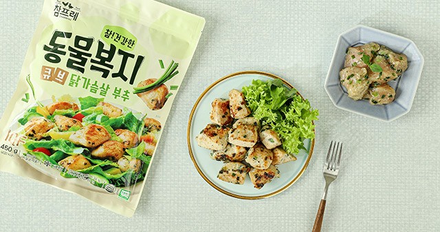 [참프레] 동물복지 큐브 닭가슴살 부추 450g